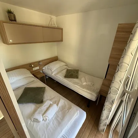 Luxury Mobile Homes Laan * Ρόβινι