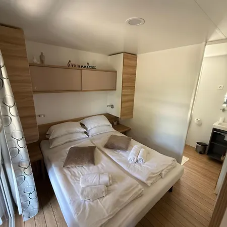 Luxury Mobile Homes Laan